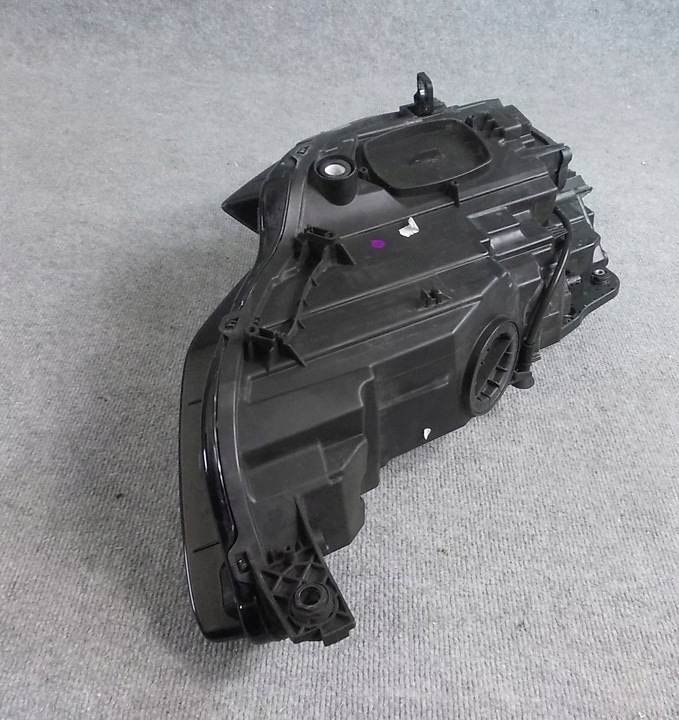 фото №13, Audi a3 19- лампа ліва повний led 8y0941011