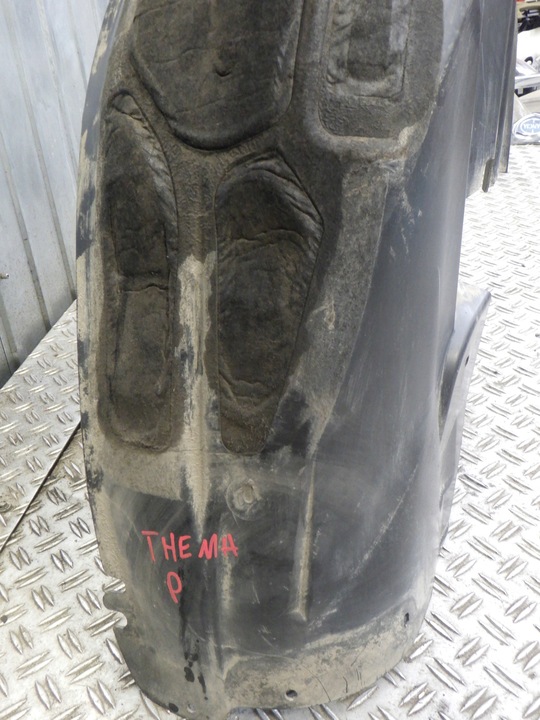 фото №3, Chrysler 300c thema 11- підкрилок праві зад задні