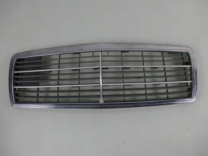 фото №1, Mercedes c w202 рестайлінг решітка радіатора решітка радіатор хром 2028880323