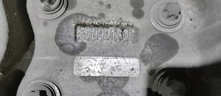 фото №5, Поворотна опора ступиця права праві перед maserati ghibli iii m157 3.0d 670001806