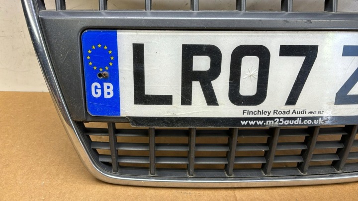 фото №10, Решітка радіатора решітка перед audi a6 c6 s-line дорестайлінг 2004-2008