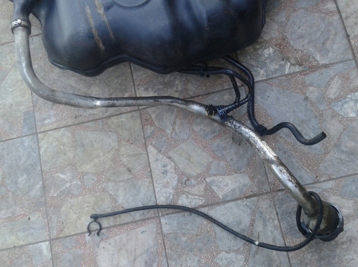 фото №10, Бак топлива bak труба ford mondeo 4 iv mk4 07-14 2,0 tdci 6g919002ch