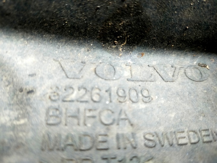 фото №3, Volvo xc60 ii бризковик зад задній лівий 32261909