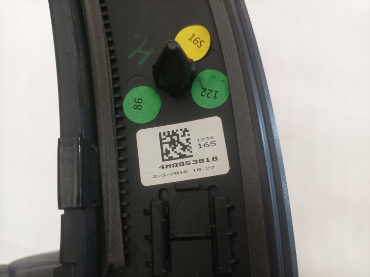 фото №7, Audi q8 4m планка крила праві зад lv5z