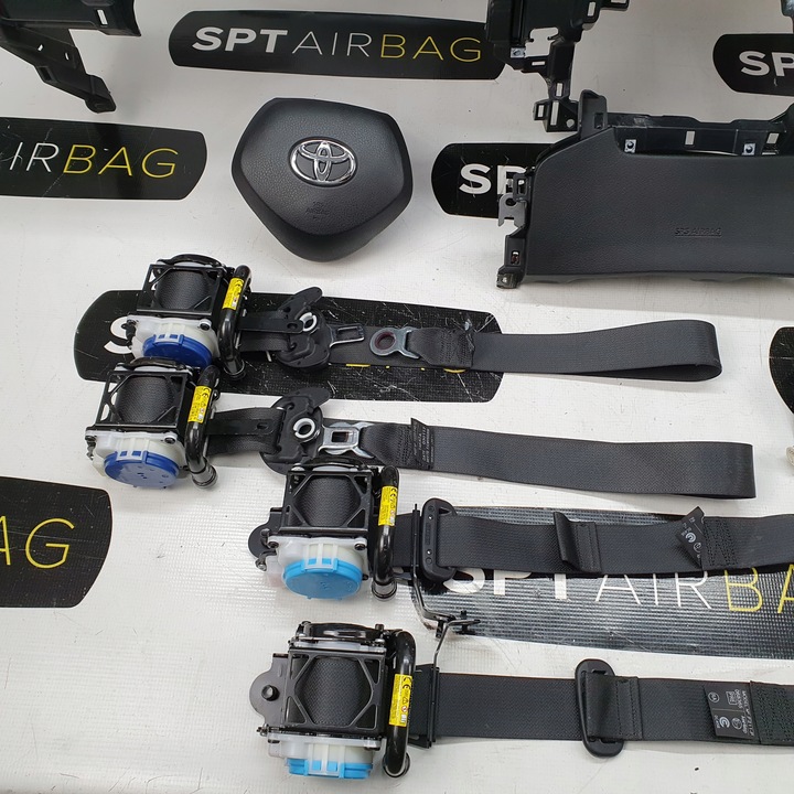 фото №6, C-hr панель консоль подушки ремни подушка безопасности