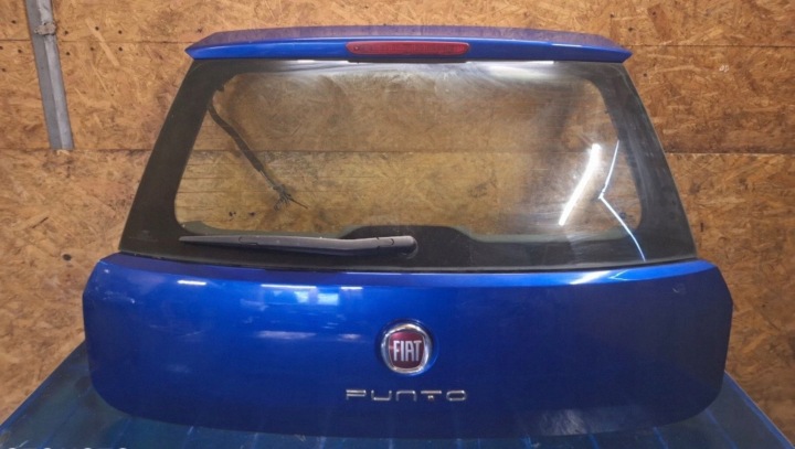 фото №8, Крышка багажника зад fiat grande punto