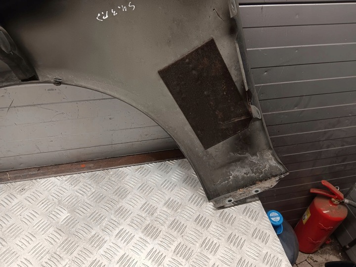 фото №8, Audi a4 s4 b8 8k 8k0821106a правая сторона крылья