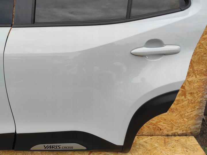 фото №7, Дверь левая передние задние toyota yaris cross 2vf