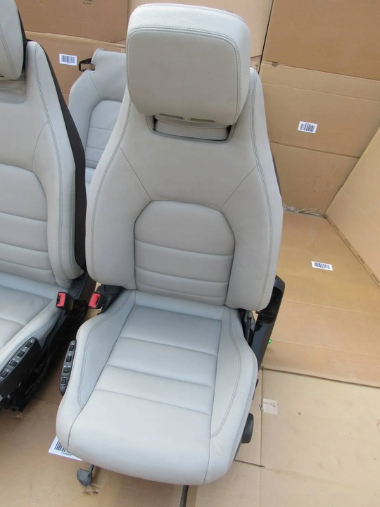 фото №6, Mercedes e c207 w207 207 cabrio сиденья диван салон кожа комплект