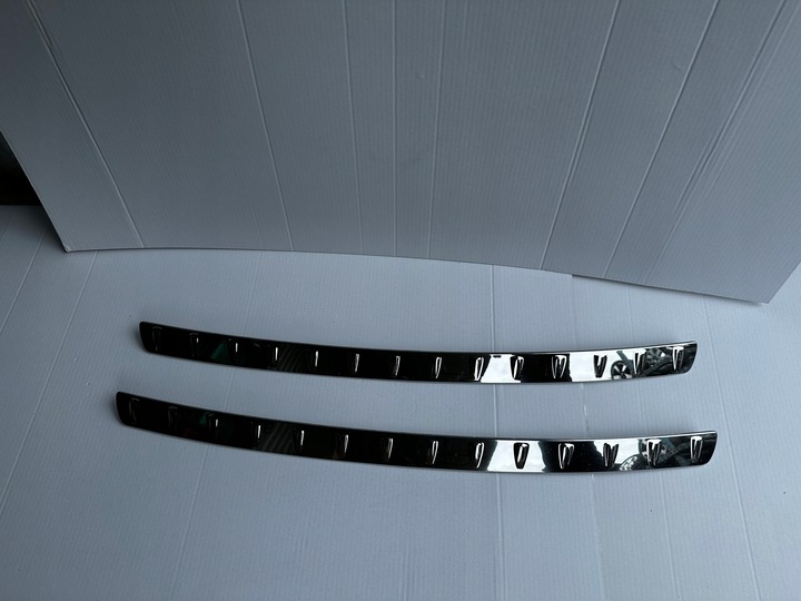 фото №2, Хром планка бампера зад mercedes w246 b