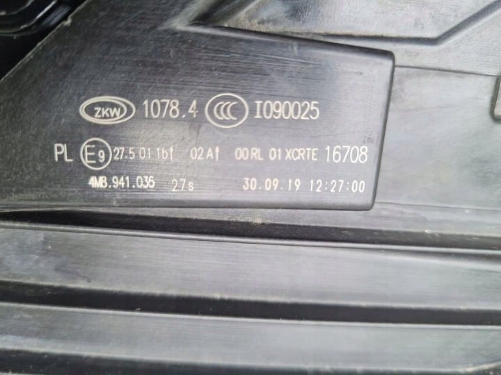 фото №13, Audi q8 sq8 4m8 фара права перед повний led matrix 4m8941036