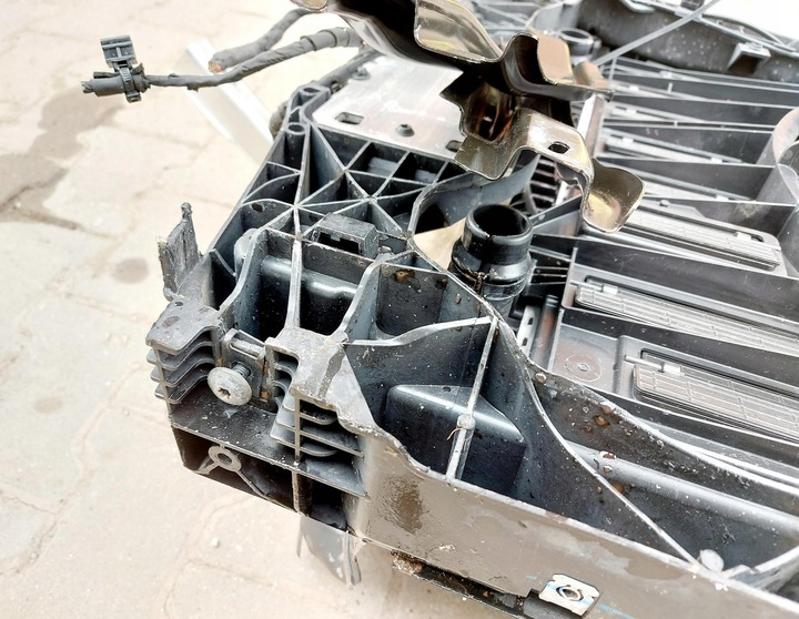 фото №10, Audi q5 80a 21r. pas переднее радиатор балка 2.0 tdi 80a805594b