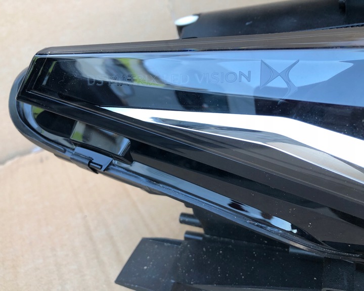 фото №12, Ds4 crossback лампа права ліва matrix led vision