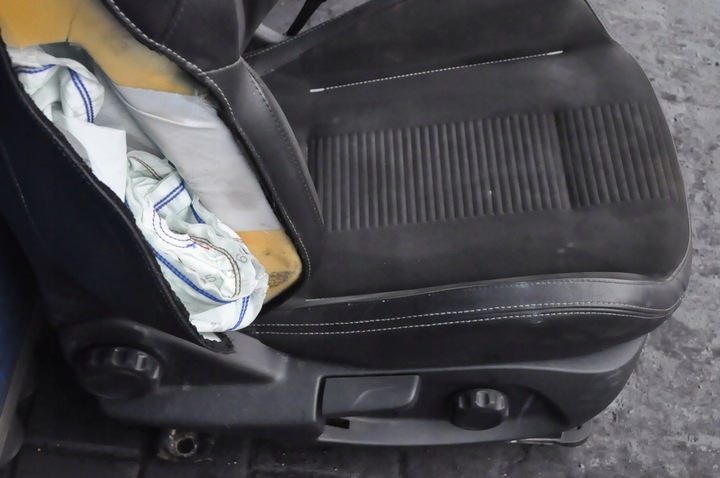 фото №10, Ford fiesta mk8 st сидіння recaro диван шкіра англієць