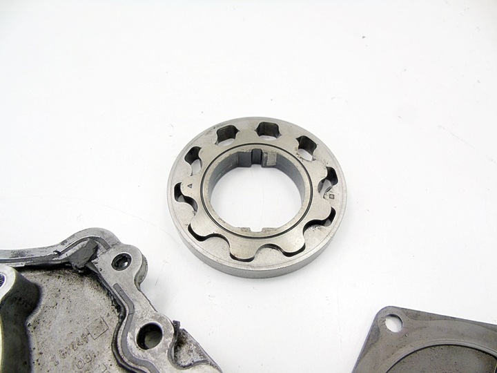 фото №12, Насос масла 1.6 bluehdi ds5 308 ii berlingo ds3 c4 ii c3 508 5008 3008 208