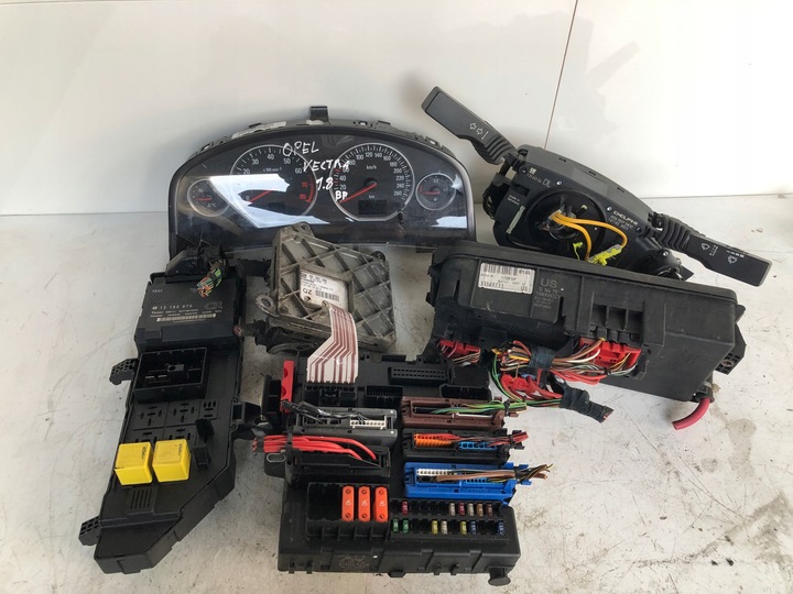 фото №1, Блок керування набір стартовий opel vectra c 2.2 55351342