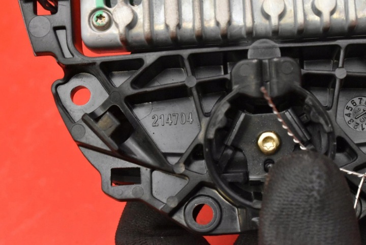 фото №9, Камера радар перед 1038482-99-k tesla модель s performance 12-20