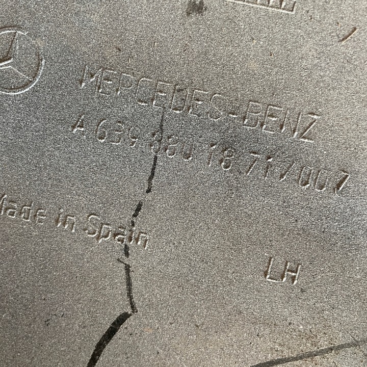 фото №14, Mercedes w639 vito viano передній рестайлінг довгий бампер задній  кутник ліве
