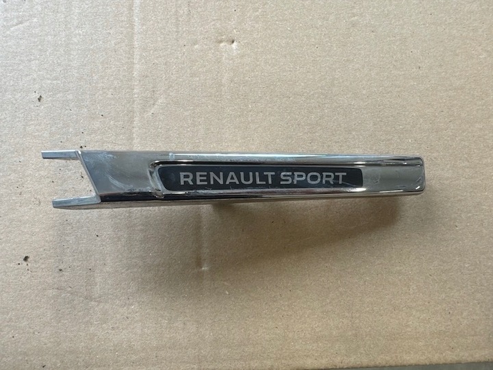 фото №1, Renault megane iv rs хром емблема знак логотип w крило оригінал