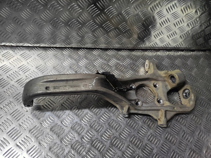 фото №1, Alfa stelvio поворотный кулак левая 2.0 usa awd 4x4 правая