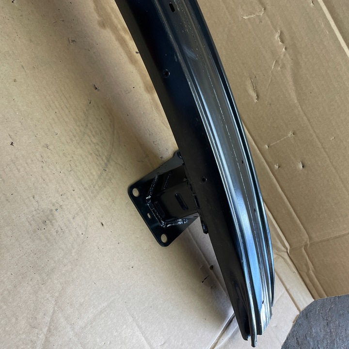 фото №13, Tesla модель s 2012- балка бампера перед 1034456 1031141 1032205 нова