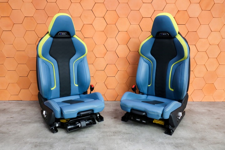 фото №14, Bmw m4 g82 салон сиденья диван обшивки память нагрев кожа yasmarinablau