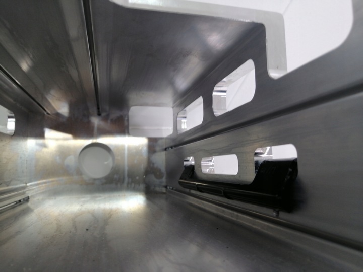 фото №10, Корпус крепление аккумулятора акумулятора audi a6 c8