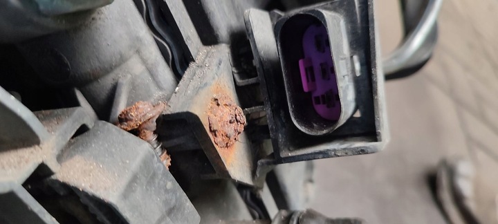 фото №9, Pas переднє підсилювач лобове vw polo 9n рестайлінг 3d