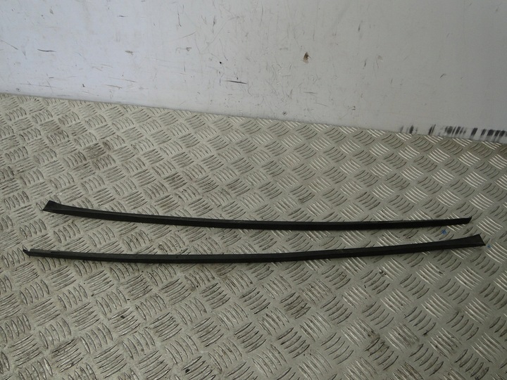 фото №2, Планка стёкла перед vw passat b6 3c 3c0 3c0854328a 3c0854327a