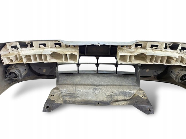 фото №10, Renault megane i 1600cm3 2002 бамперы хэтчбек