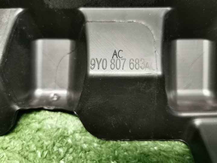 фото №11, Porsche cayenne iii 9y0 18-23 решётка бампера передней новая 9y0807683ac