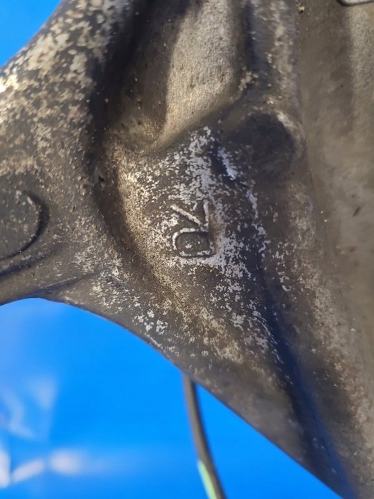 фото №5, Поворотна опора передній. права. toyota prius - 30 09-17-4320147030