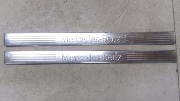 фото №1, Mercedes cls w218 рестайлінг планка накладка порога перед a0045429918