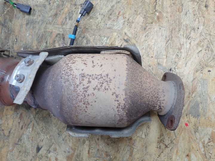 фото №6, Каталізатор lexus 2.0 is iii 200t 300 po рестайлінг 2018 європа 36230f