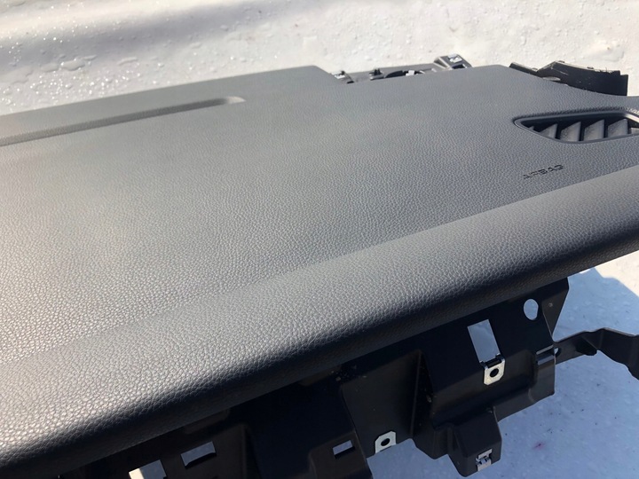 фото №6, Porsche macan 95b панель консоль подушки ремені