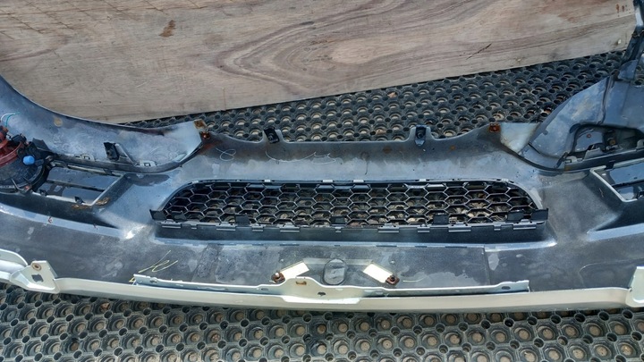 фото №11, Toyota corolla verso ii бампер перед 1c0 галоген