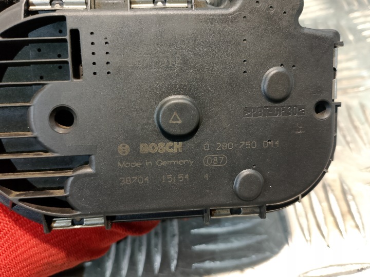 фото №7, Дросельна заслінка повітря opel agila a 1.0 b 58 km bosch 0280750044