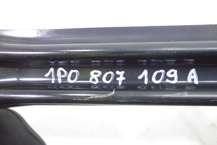 фото №3, Балка бампера зад seat leon ii 09- 1p0807109a