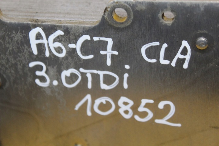 фото №5, Радиатор масла 059117021r a6 c7 3.0 tdi cla