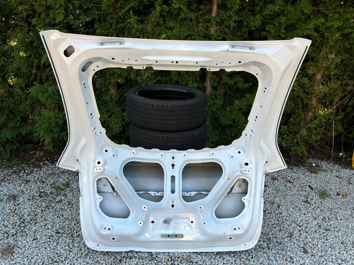 фото №12, Tesla y кришка багажника зад задня