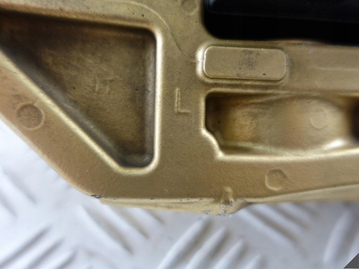 фото №15, M5 f90 m8 f91 f92 золото суппорт+ тормозные колодки перед l lub p