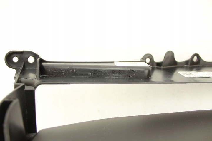 фото №13, Решітка бампера porsche taycan права 9j1121754dok1