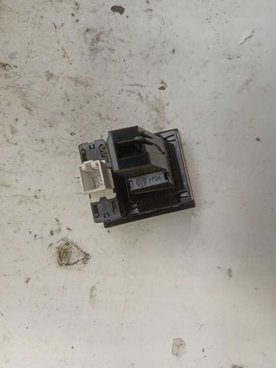 фото №9, Volkswagen passat b7 usa часы панели распределительной 561919204b