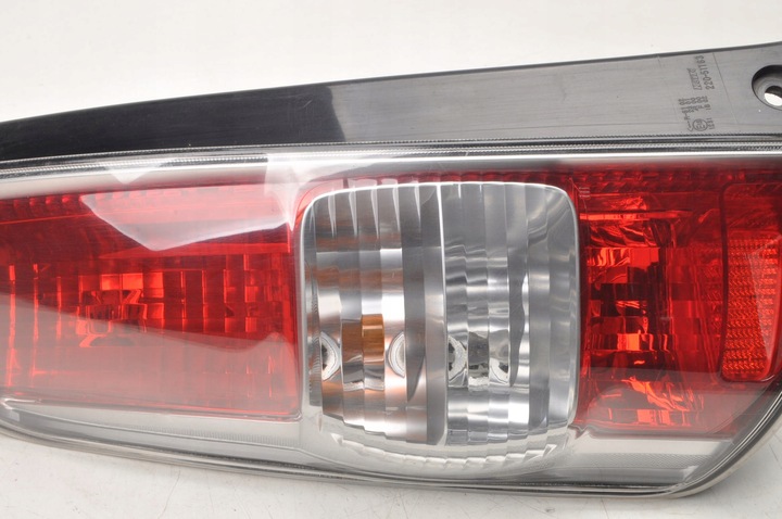 фото №7, Daihatsu sirion ii лампа левая задняя левый зад