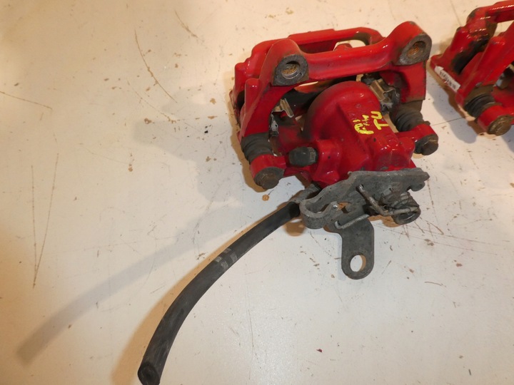 фото №6, Зажимы тормозные зад golf vi gti octavia rs kpl