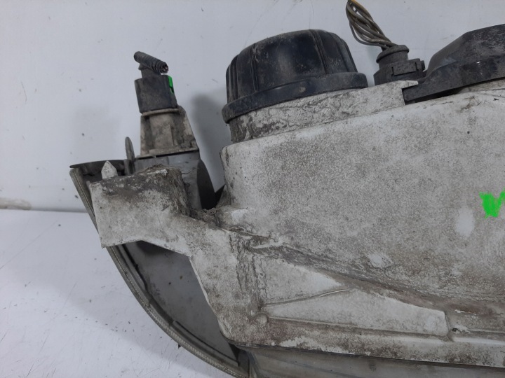 фото №14, Skoda octavia i рестайлинг 2.0 8v 04r фара левые перед 1u1941015l поворотник