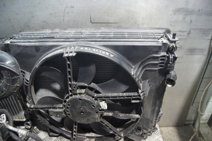 фото №15, Renault talisman scenic радиаторов воды 214108607r