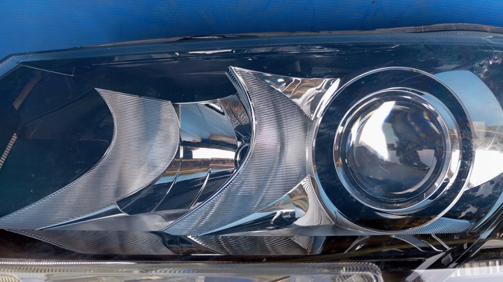 фото №10, Лампа лівий перед eu 3t1941017h ксенон поворотний skoda superb ii рестайлінг