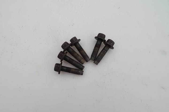 фото №1, Corvette c5 5.7 ls1 винт коллектора выпускного