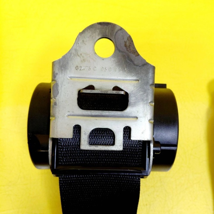 фото №9, Pas безопасности правое зад mitsubishi colt 0433098 nr2197